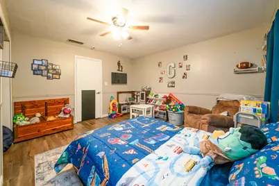 208 E Center St, White Oak, TX 75693 - Photo 25