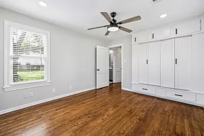 801 Woodcrest Drive, Houston, TX 77018 - Photo 11