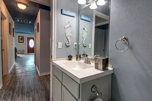 641 4th St, Dickinson, TX 77539 - Photo 17