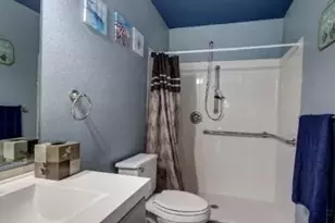641 4th St, Dickinson, TX 77539 - Photo 19