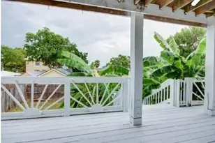 641 4th St, Dickinson, TX 77539 - Photo 5