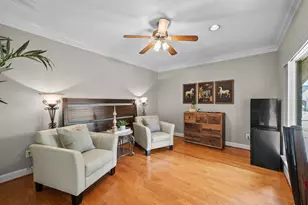 5702 Boyce Springs Dr, Houston, TX 77066 - Photo 7