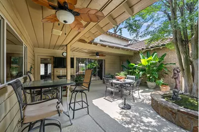 5702 Boyce Springs Drive, Houston, TX 77066 - Photo 39