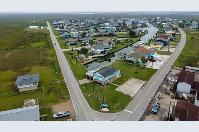 1503 Blue Water Drive, Freeport, TX 77541 - Photo 33