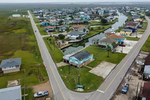 1503 Blue Water Dr, Freeport, TX 77541 - Photo 33