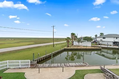 1503 Blue Water Drive, Freeport, TX 77541 - Photo 33