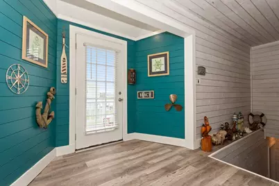 1503 Blue Water Drive, Freeport, TX 77541 - Photo 15