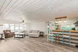 1503 Blue Water Dr, Freeport, TX 77541 - Photo 7