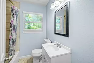 8921 Oak Knoll Ln, Houston, TX 77078 - Photo 11