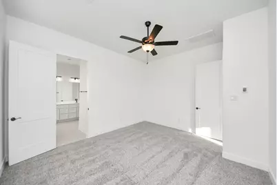 9519 Chateau Hill, Manvel, TX 77578 - Photo 15