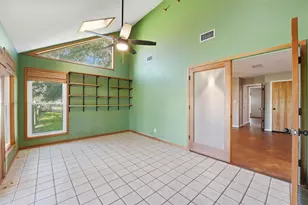 5610 County Rd 823, West Columbia, TX 77486 - Photo 13