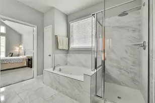 1906 Dry Willow Ln, Pearland, TX 77089 - Photo 17