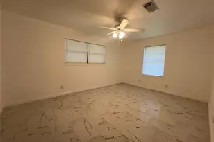 1704 Richardson Ln, Baytown, TX 77520 - Photo 17
