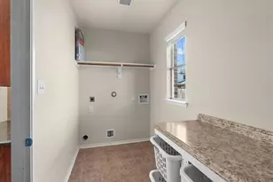 8611 Rocky River St, Cove, TX 77523 - Photo 13