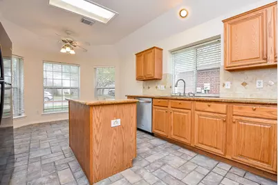 12335 Shadowvista Drive, Houston, TX 77082 - Photo 5