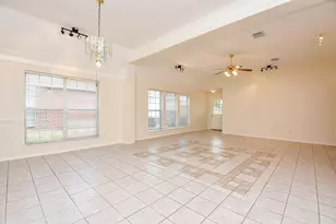 12335 Shadowvista Dr, Houston, TX 77082 - Photo 9