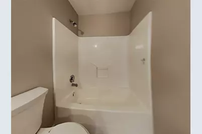 7318 Foxshadows Lane, Humble, TX 77338 - Photo 9