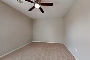 7318 Foxshadows Ln, Humble, TX 77338 - Photo 3