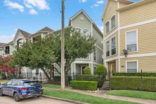 1712 Bevis St, Houston, TX 77008 - Photo 3