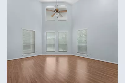 1712 Bevis Street, Houston, TX 77008 - Photo 11
