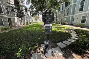 1712 Bevis St, Houston, TX 77008 - Photo 11