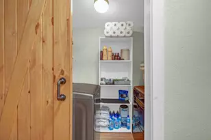 305 S 15th St, West Columbia, TX 77486 - Photo 21