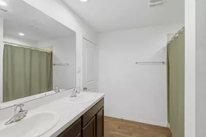 16826 Short Pines Drive, Conroe, TX 77302 - Photo 9