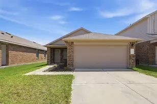 16826 Short Pnes Dr, Conroe, TX 77302 - Photo 1