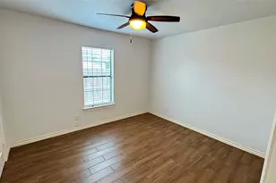 221 Hyta St, Houston, TX 77018 - Photo 21