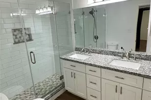 221 Hyta St, Houston, TX 77018 - Photo 13