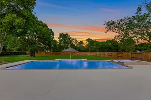 720 Mountain View Dr, Montgomery, TX 77356 - Photo 45