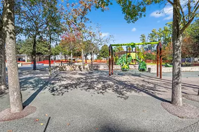 15242 Dogwood Tree Street, Houston, TX 77060 - Photo 33