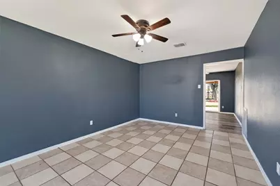 15242 Dogwood Tree Street, Houston, TX 77060 - Photo 7