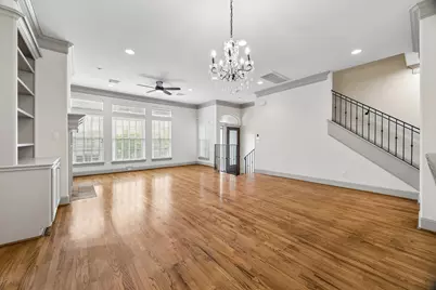 6304 Prague Street, Houston, TX 77007 - Photo 3