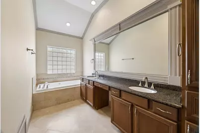 6304 Prague Street, Houston, TX 77007 - Photo 19