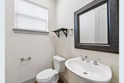 6304 Prague Street, Houston, TX 77007 - Photo 15