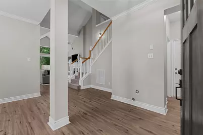 2111 Village Dale Avenue, Houston, TX 77059 - Photo 5