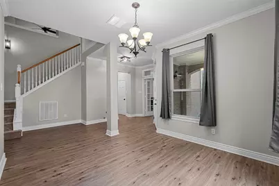 2111 Village Dale Avenue, Houston, TX 77059 - Photo 7