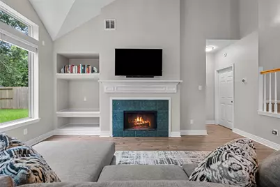 2111 Village Dale Avenue, Houston, TX 77059 - Photo 13