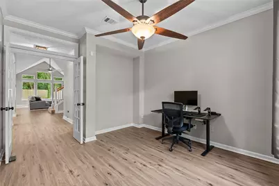 2111 Village Dale Avenue, Houston, TX 77059 - Photo 27