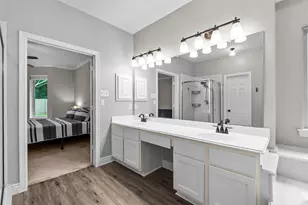 2111 Village Dale Ave, Houston, TX 77059 - Photo 23
