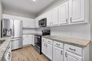 2111 Village Dale Ave, Houston, TX 77059 - Photo 17