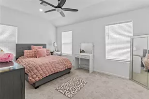 2909 Ballast Grn Dr, La Marque, TX 77568 - Photo 15
