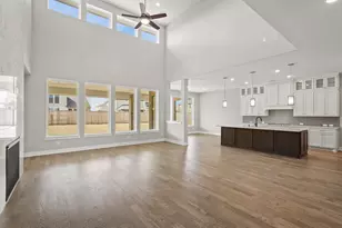 10823 Sandy Iss Ct, Cypress, TX 77433 - Photo 9