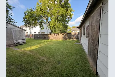 4218 Buck Street, Houston, TX 77020 - Photo 11
