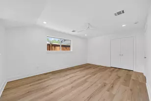 1726 Maux Dr, Houston, TX 77043 - Photo 31