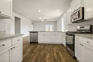 708 Jasmine Rdg Ln, Waller, TX 77484 - Photo 3