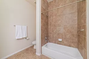 14415 Lakepointe Bend Ln, Cypress, TX 77429 - Photo 9