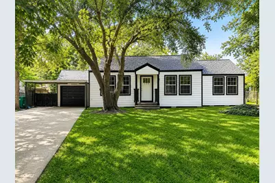 714 Morrell St, Baytown, TX 77520 - Photo 1