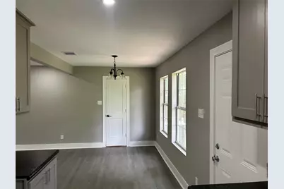 714 Morrell St, Baytown, TX 77520 - Photo 9